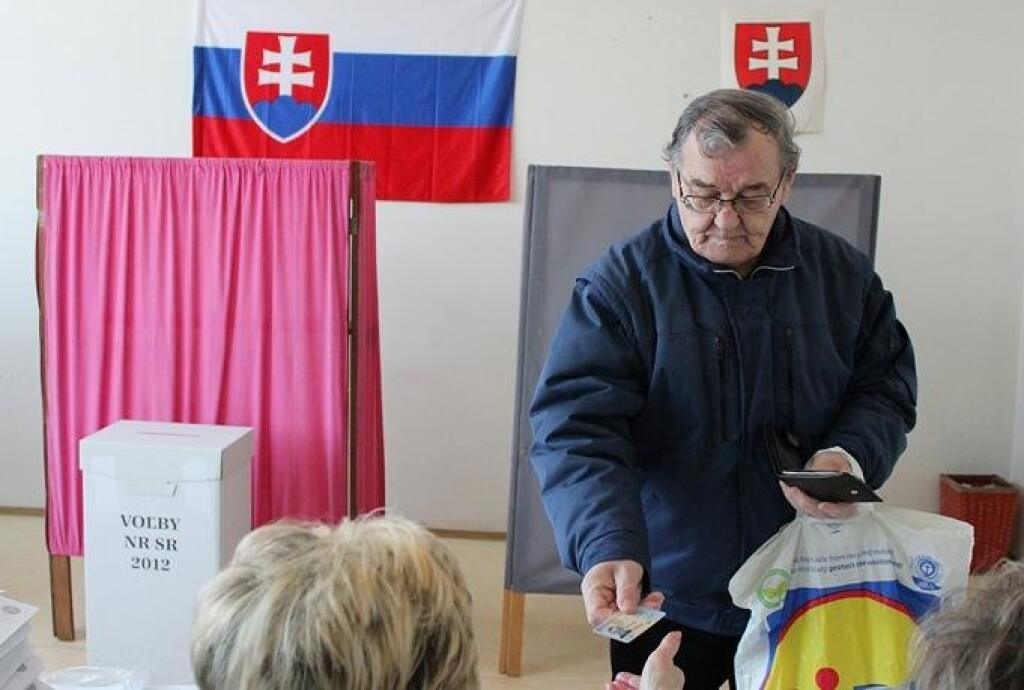 Voľby v obrazoch: Ako volili ľudia a lídri strán