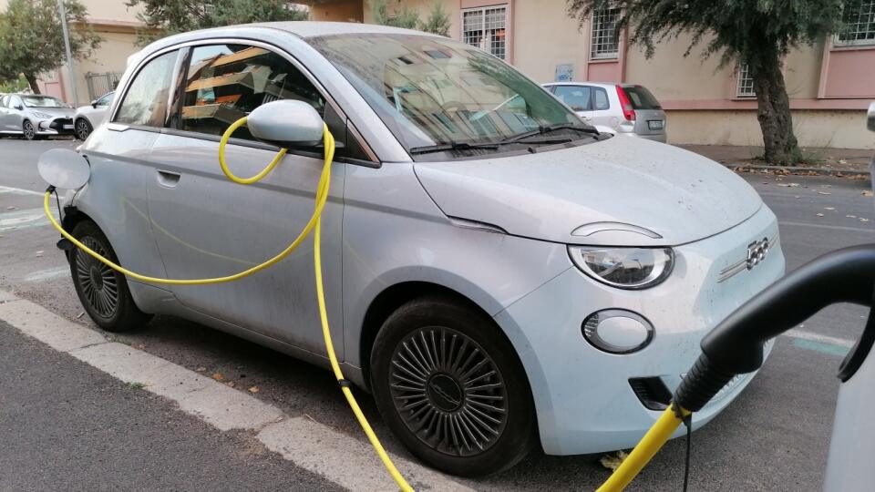 Elektrické auto, Fiat500