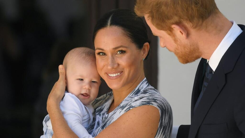 Meghan a Harry pôvodne plánovali pre Lilibet iný scenár.