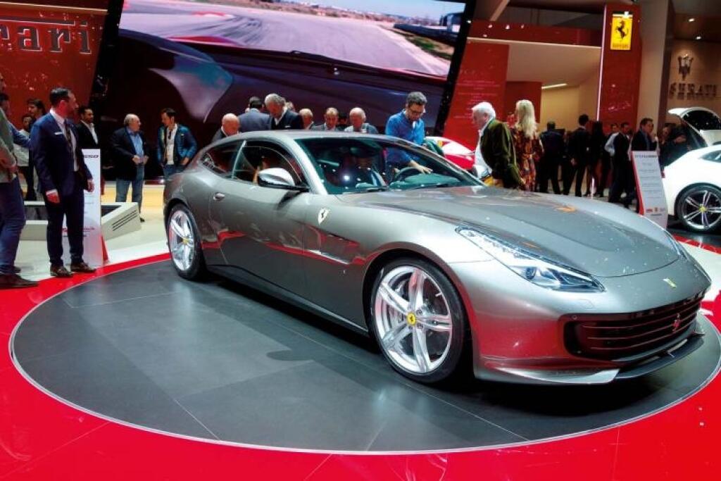 Ženevský autosalón: Atraktívne štúdie aj najrýchlejšie stroje