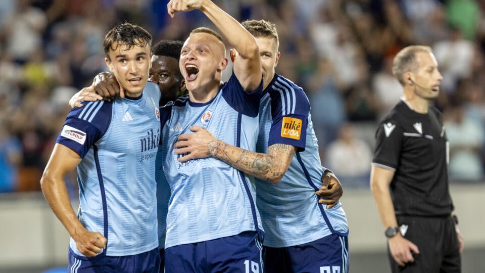 Na Tehelnom poli sa stretol na zápase play-off Európskej ligy, ŠK Slovan Bratislava – Aris Limassol F.C. Na snímke je David Strelec.