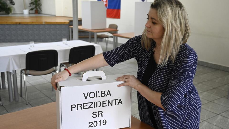 Volebné miestnosti sú otvorené dnes od 7:00 do 22:00. Ilustračné foto