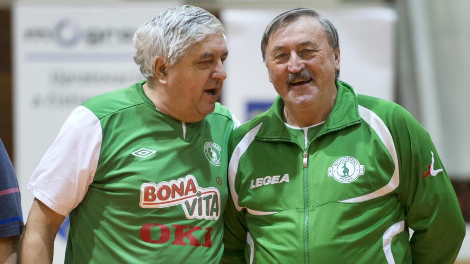 Nerozluční kamaráti: Zľava Karol Dobiáš a Antonín Panenka.