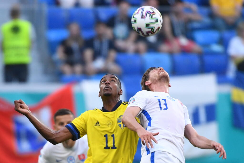 Slováci prehrali so Švédskom najtesnejším rozdielom 0:1.