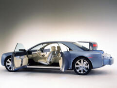 Zabudnuté koncepty | Lincoln s V12 od Astonu Martin