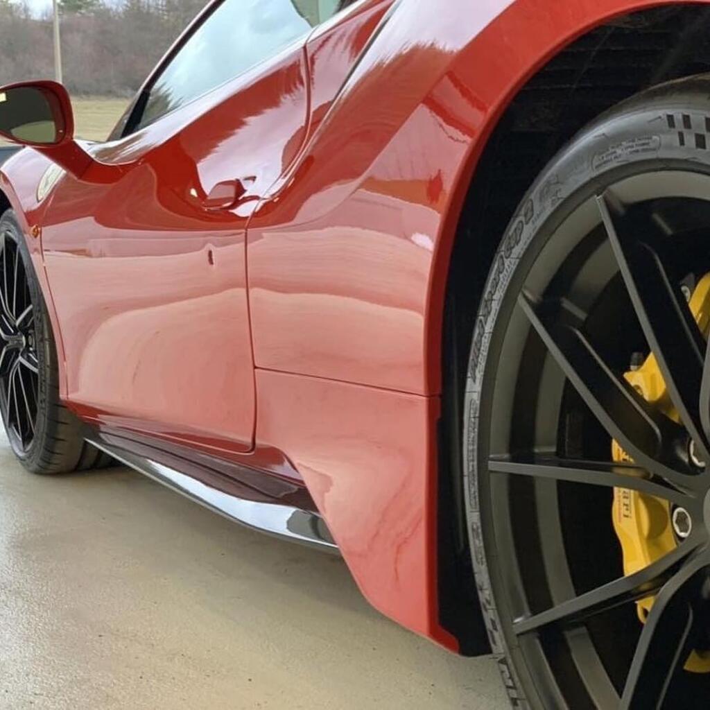 Pred dvomi rokmi si Hamšík kúpil Ferrari 488 Pista, ktorého cena je astronomických 300-tisíc eur.