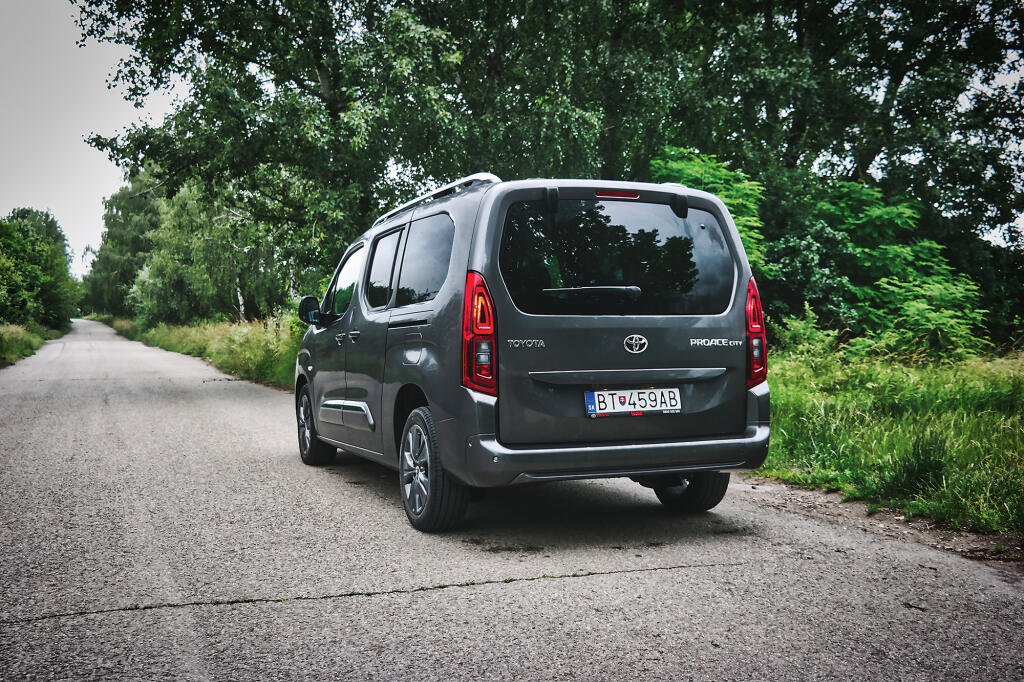 Toyota Proace City Long