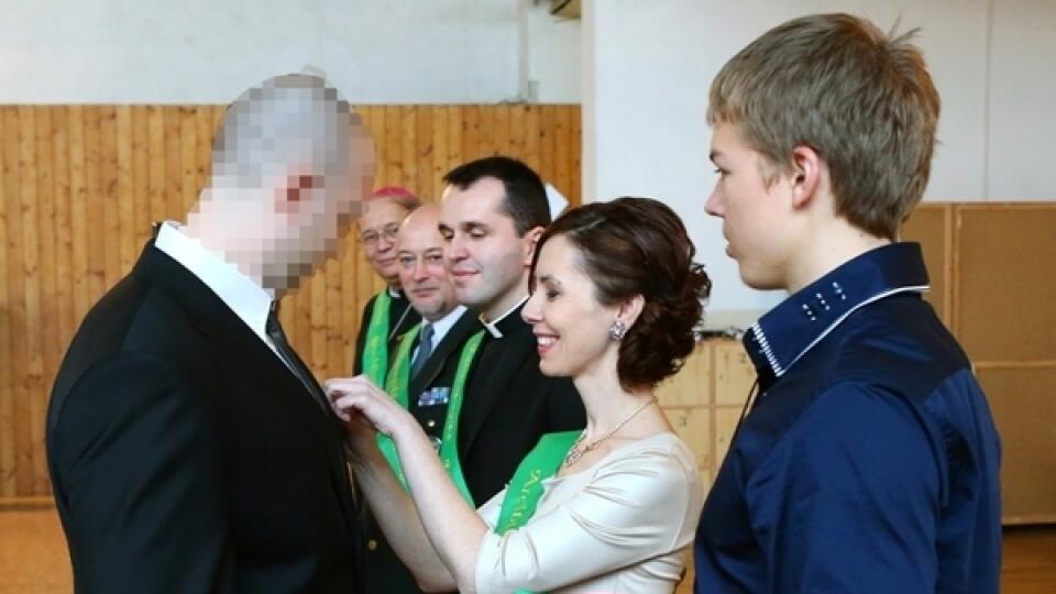 Spokojná triedna: Netradičným študentom rada pripla zelené maturitné stužky.