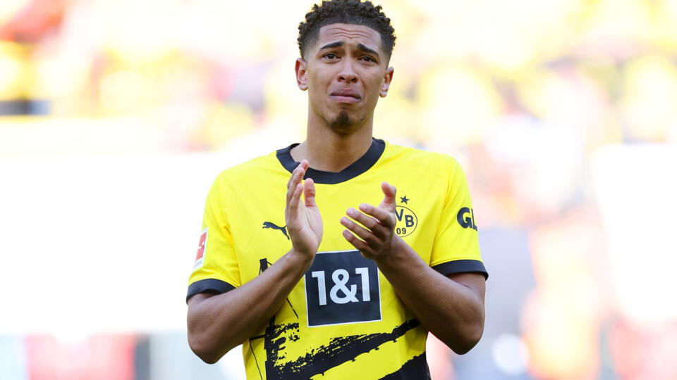 Borussia Dortmund zaváhala v poslednom súťažnom kole a prenechala tak titul Bayernu.