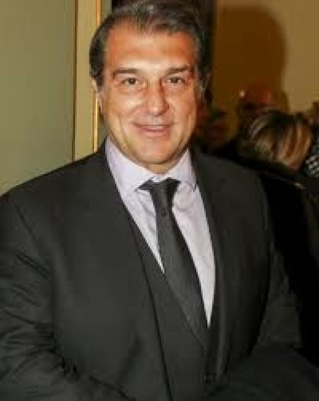 Joan Laporta v pondelok oficiálne ohlásil kandidatúru na post prezidenta španielskeho futbalového klubu FC Barcelona.