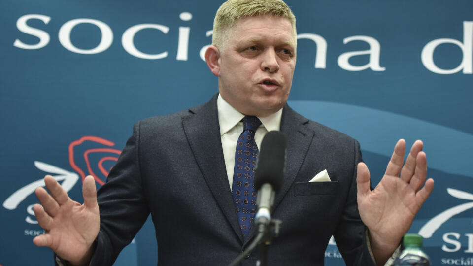 SR Bratislava Smer Fico Telefonát Vadala BAX