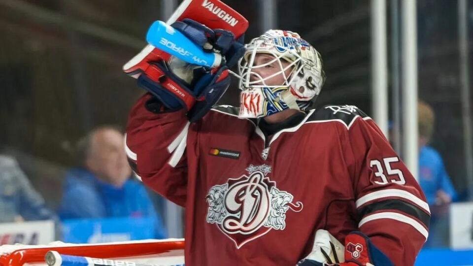 Andrei Makarov v drese Rigy