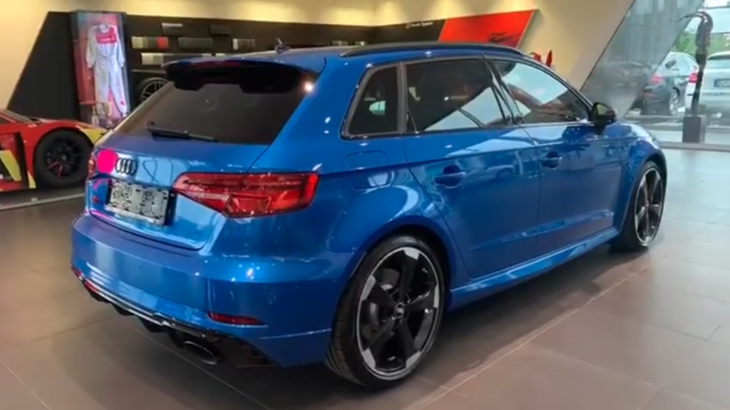 Špičkový hatchback charakterizujú parametre 294 kW (400 k) a krútiaci moment 480 Nm. Hot-hatch s špecifickým päťvalcovým tubomotorom so zdvihovým objemom 2,5 l pokorí stovku v priebehu 4,1 sekundy a dosiahne maximálnu rýchlosť na úrovni 250 km/h.