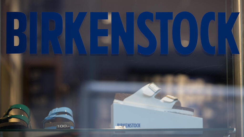 Birkenstock.