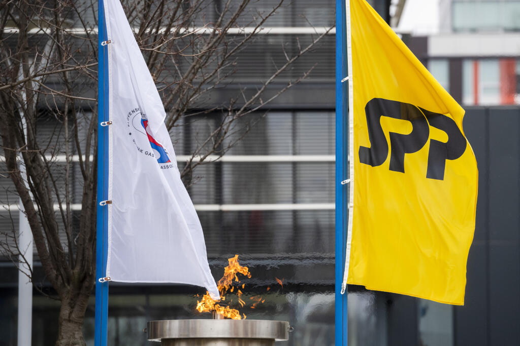 Služby pokútnych podomových predajcov donedávna využíval aj štátny plynárenský podnik SPP.
