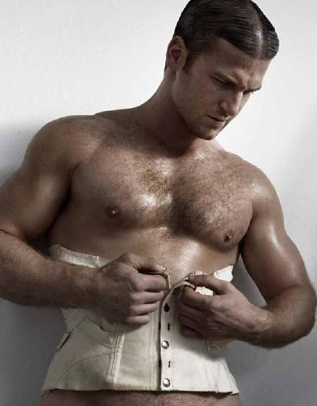 Мужское достоинство года. Dave Salmoni. Dave Salmoni Torso. Мужская грудь.