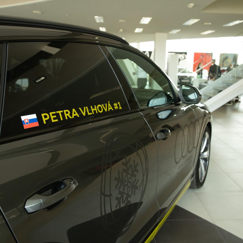 Mastná suma a luxus nie je všetko, čo tento model ponúka. Aby bol Vlhovej „tátoš“ naozaj špeciálny, automobilka pripravila lyžiarke na vozidle prekvapenie, ktoré nikto iný na aute nemá.