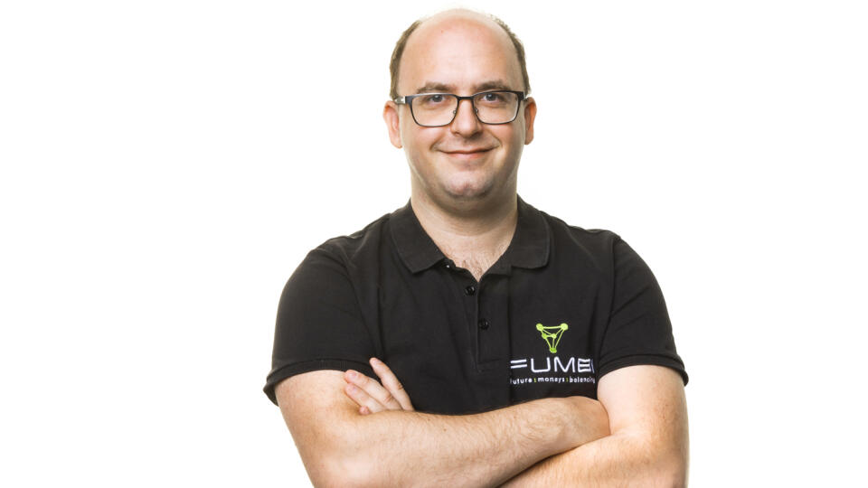 Forgacs Juraj, Fumbi Network