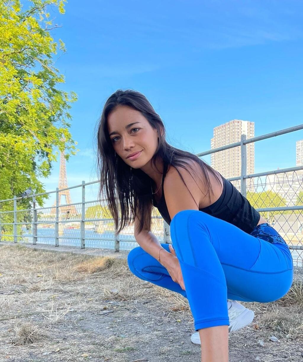 Jej perfektná postava okamžite udrie do očí