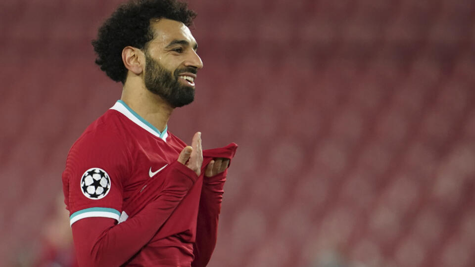 WA 49 Liverpool - Futbalista Liverpool Mohamed Salah reaguje v odvetnom zápase štvrťfinále Ligy majstrov FC Liverpool - Real Madrid v Liverpoole v stredu 14. apríla 2021. FOTO TASR/AP

Liverpool's Mohamed Salah reacts after a missed scoring opportunity during a Champions League quarter final second leg soccer match between Liverpool and Real Madrid at Anfield stadium in Liverpool, England, Wednesday, April 14, 2021. (AP Photo/Jon Super)