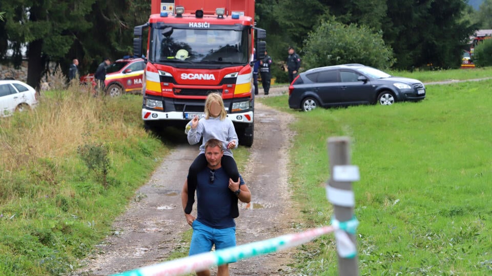 Letný stanový tábor v obci Turček v okrese Turčianske Teplice zničila v noci z pondelka na utorok 17. augusta 2021 veterná kalamita. Nachádzalo sa v ňom 104 detí, z ktorých sedem utrpelo zranenia a jedno prišlo o život. Hasiči poskytli zraneným osobám predlekársku prvú pomoc a odovzdali ich do opatery záchrannej zdravotnej službe. Tá transportovala deti na ďalšie ošetrenie do nemocníc. Ostatné deti pozvážali hasičskou technikou do budovy neďalekého kláštora, kde dostali dočasné ubytovanie. Násle