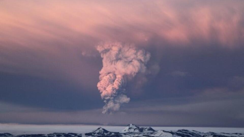 In this photo taken on Saturday, May 21, 2011, smoke plumes from the Grimsvotn volcano, which lies under the Vatnajokull glacier, about 120 miles, (200 kilometers) east of the capital, Rejkjavik, which began erupting Saturday for the first time since 2004. Iceland closed its main international airport and canceled domestic flights Sunday as a powerful volcanic eruption sent a plume of ash, smoke and steam 12 miles (20 kilometers) into the air. (AP Photo/Jon Gustafsson) ICELAND OUT