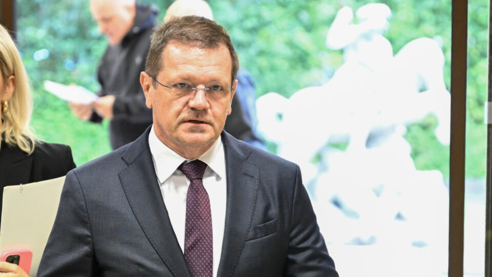 Mimoriadna schôdza vlády SR