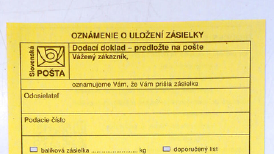 Slovenská pošta zaviedla novú službu o oznamovaní uloženého balíka.