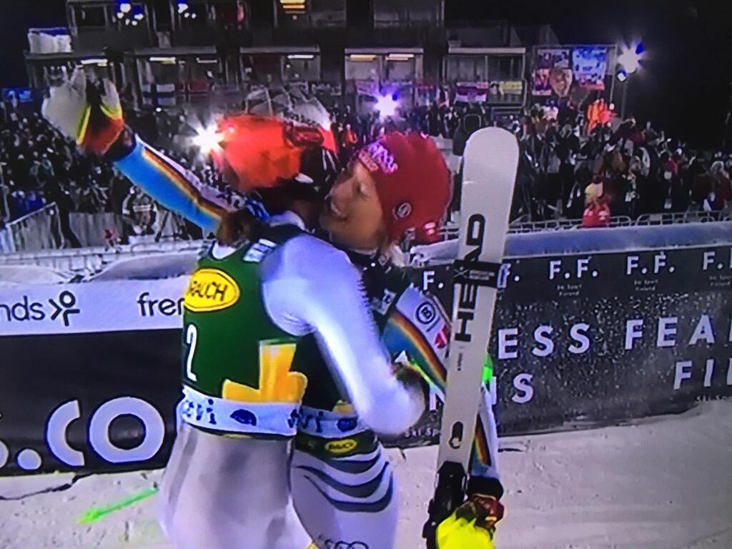 Vlhová po famóznom výkone triumfovala v slalome v Levi, predskočila druhú Shiffrinovú a tretiu Dürrovú.