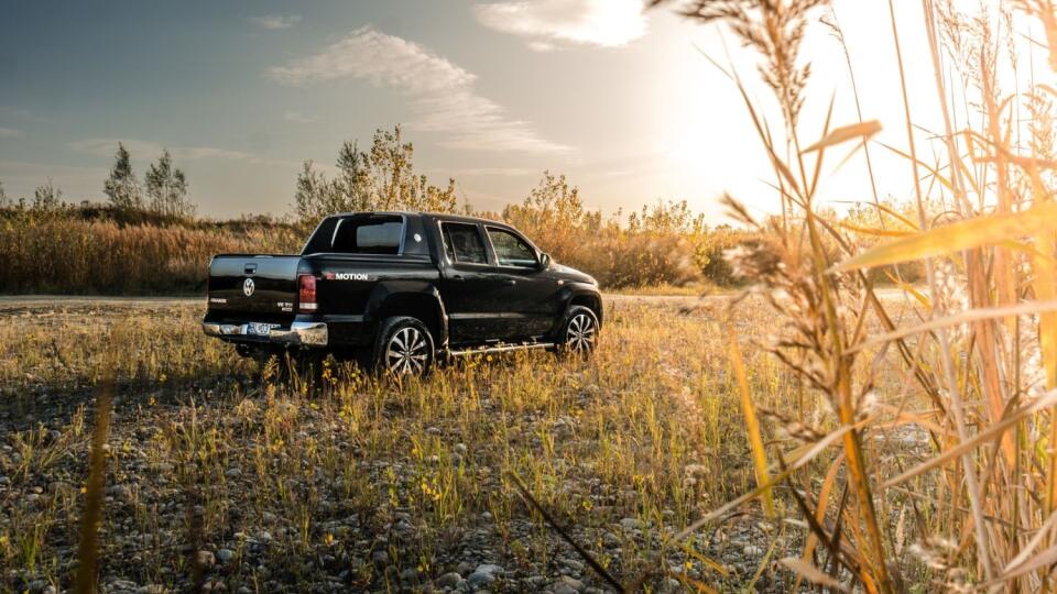 V čiernej farbe a výbave Aventura Exclusive sa Amarok zaraďuje medzi najelpšie vyzerajúce pick-upy