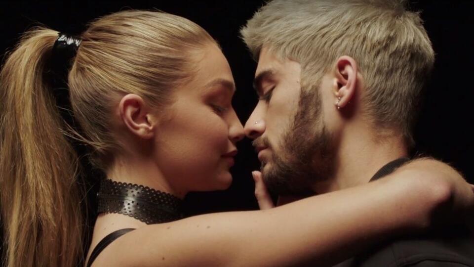 Zayn Malik a Gigi Hadid svoju lásku dlho skrývali...