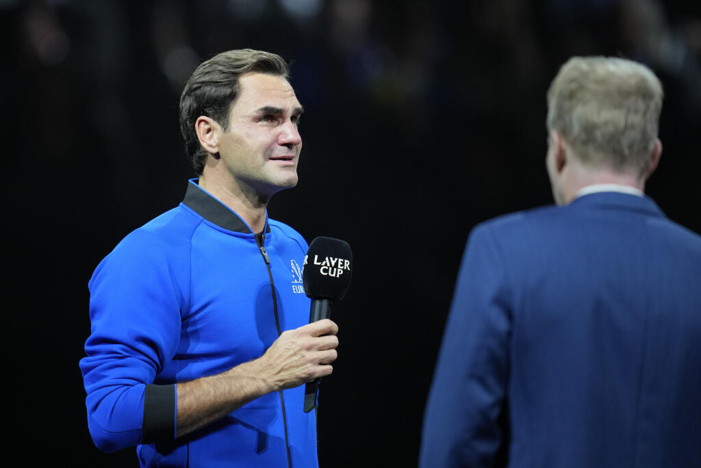 Federer ukončil kariéru v septembri 2022. Raketu zavesil na klinec v Londýne. Jeho kariéra bola fenomenálna. Teraz sa naplno venuje rodine.