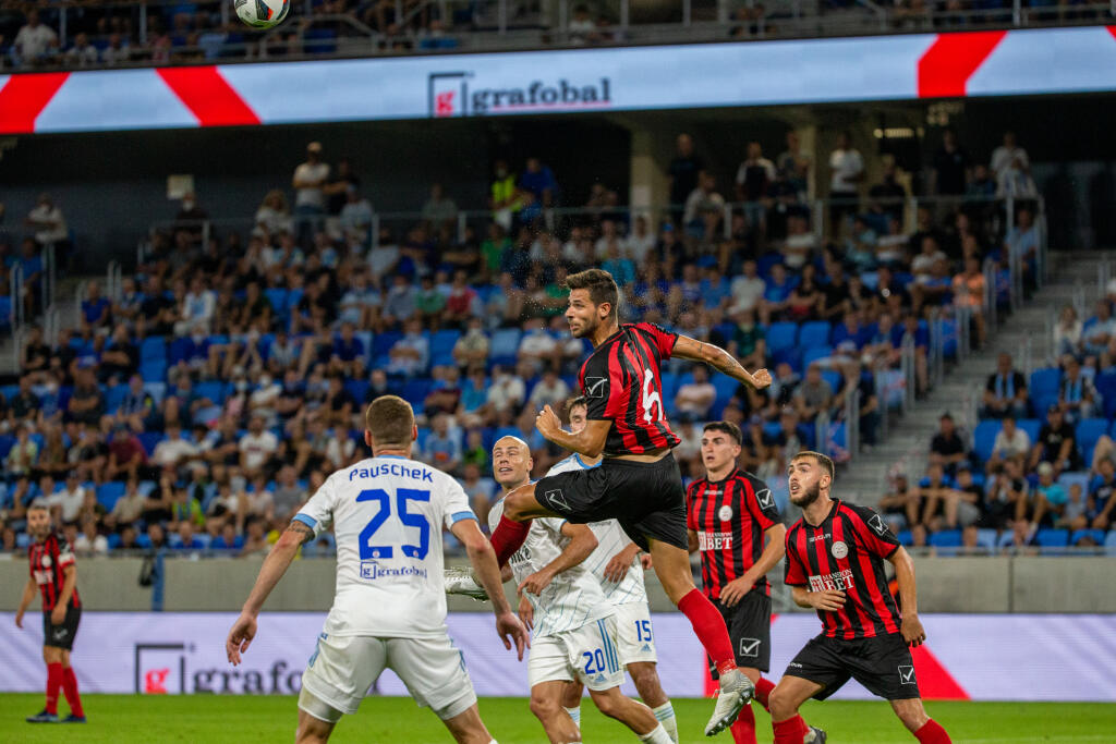 ŠK Slovan Bratislava a Lincoln Red Imps FC sa stretol v zápase tretieho kola kvalifikácie Európskej ligy na Tehelnom poli v Bratislave. Na snímke je Bernardo Lopes.