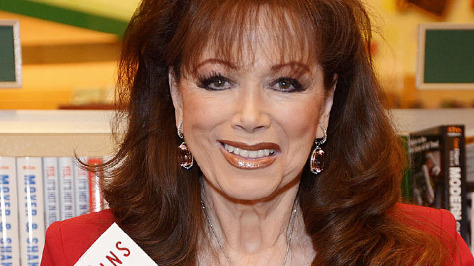 Jackie Collins Signs Copies Of Her New Book "The Lucky Santangelo Cookbook"