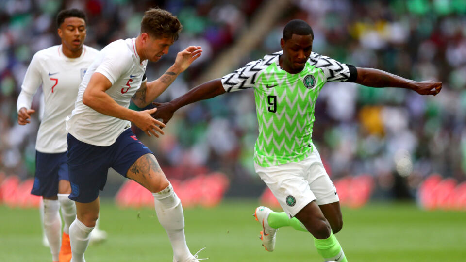 Anglický futbalový klub Manchester United získal na poslednú chvíľu Odiona Ighala z čínskeho Šanghaja Šen-chua.