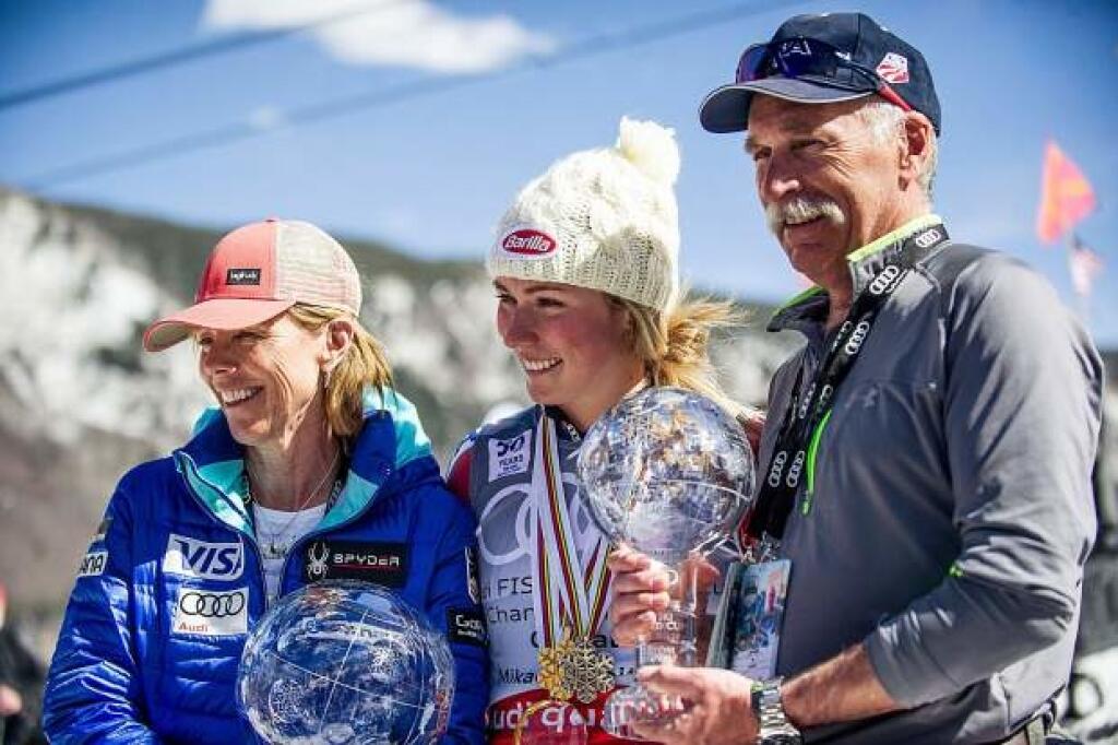 Jeff Shiffrin podporoval Mikaelu v jej kariére.