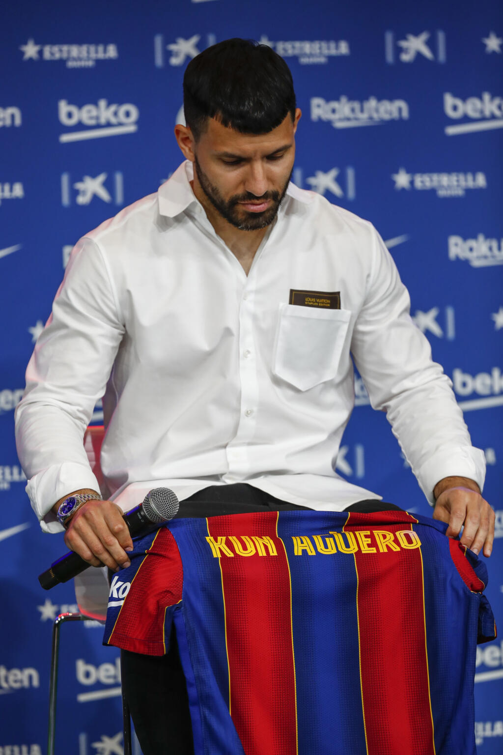 Futbalista Sergio Agüero sa v stredu vrátil do tréningového procesu FC Barcelona.