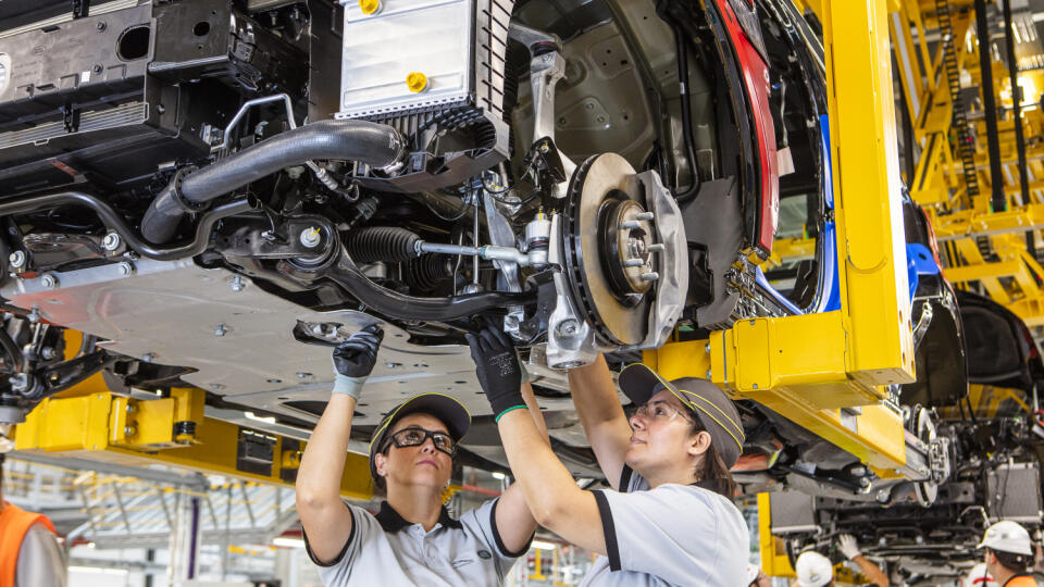 Jaguar Land Rover, Nitra