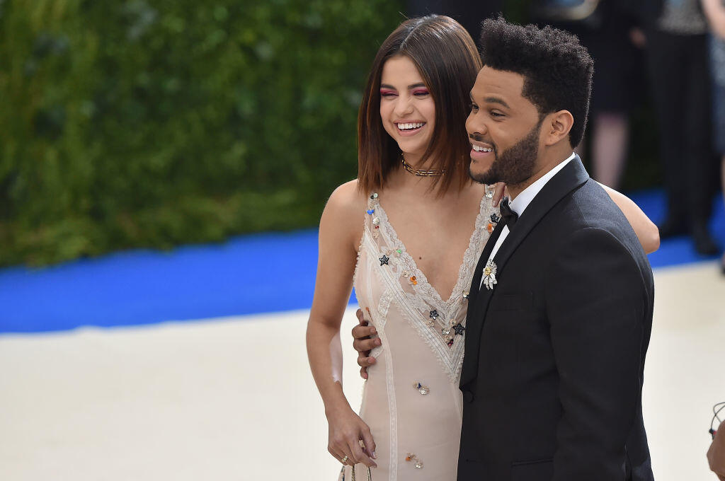 Weeknd randil aj so speváčkou Selenou Gomez.