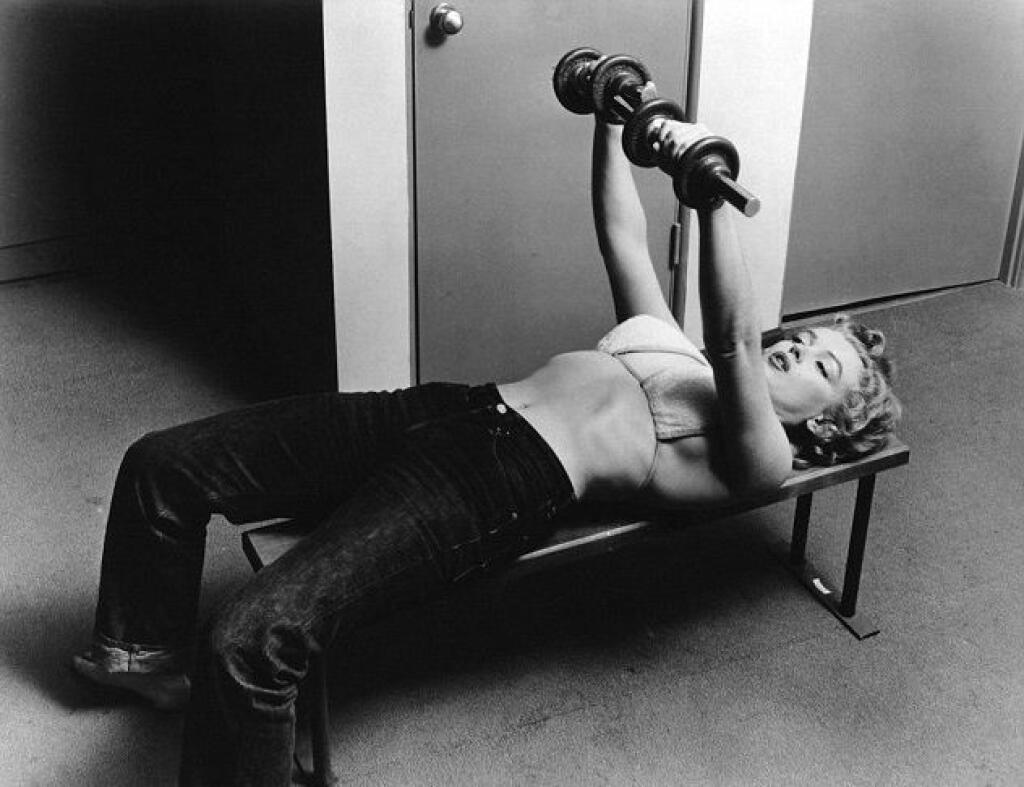Marilyn Monroe pri cvičení