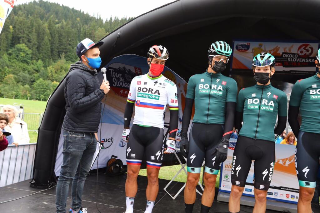 Peter Sagan pred štartom etapy.