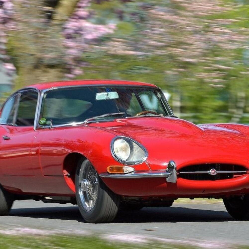 Jaguar E-Type.