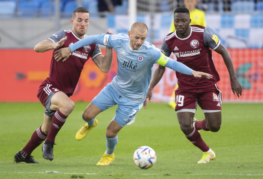 Slovan Bratislava - Železiarne Podbrezová.