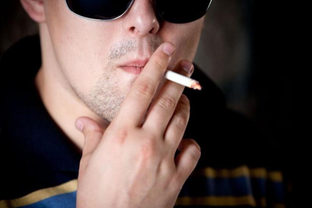 V nákupnom centre si v kaviarni fajčiari už nezapália