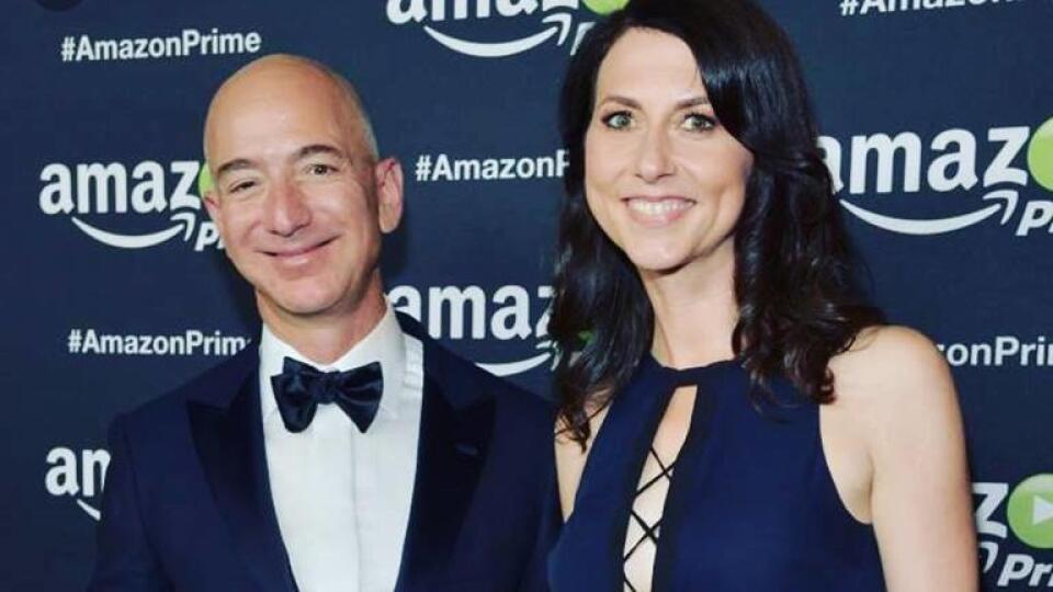 Jeff Bezos s manželkou MacKenzie