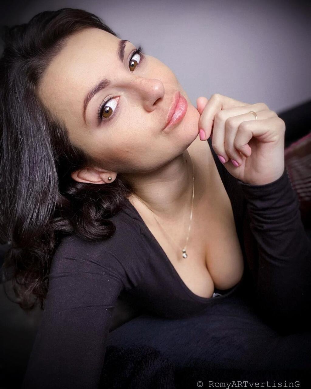 Sexi Romana porodila Lašákovi jeho tretie dieťa. Pre ňu je to prvé.