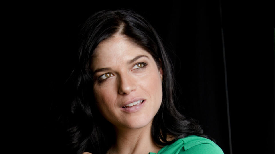 Actress Selma Blair poses for a portrait at the 68th edition of the Venice Film Festival in Venice, Italy, Monday, Sept. 5, 2011. (AP Photo/Domenico Stinellis)