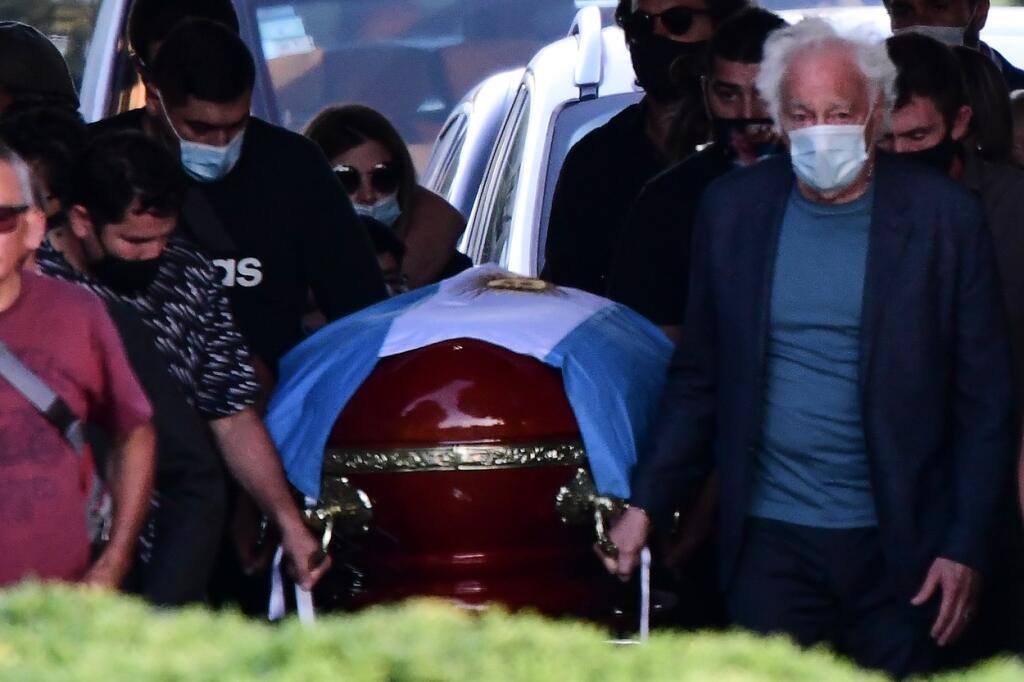 Hviezdny Diego Maradona zomrel 25. novembra 2020.