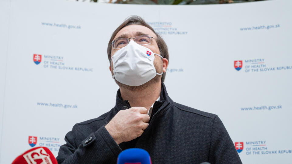 Na snímke minister zdravotníctva Marek Krajčí (OĽaNO) počas brífingu k aktuálnej epidemiologickej situácií na Slovensku. Bratislava, 22. januára 2021. FOTO TASR - Michal Svítok