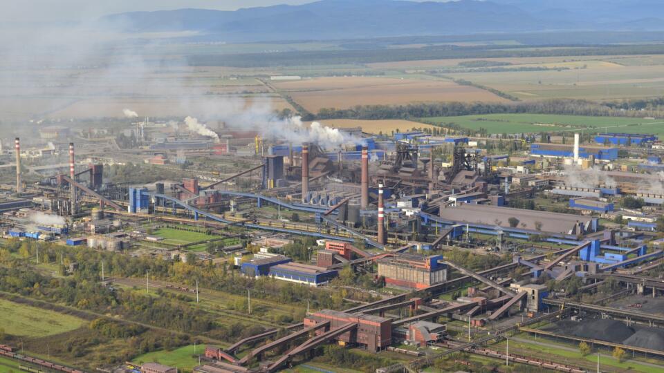 Nevyslyšaní: „Odborári vedeniu spoločnosti pravidelne prízvukovali potrebu investovať do technológií a modernizácie fabriky,“ povedal nám predseda Rady odborov OZ KOVO U. S. Steel Košice Juraj Varga.